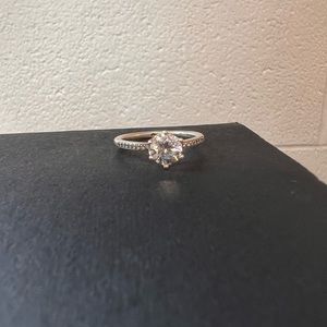 Clear Sparkling Crown Solitaire Ring